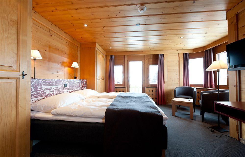 Hotel Landhaus Saanen Chambre photo
